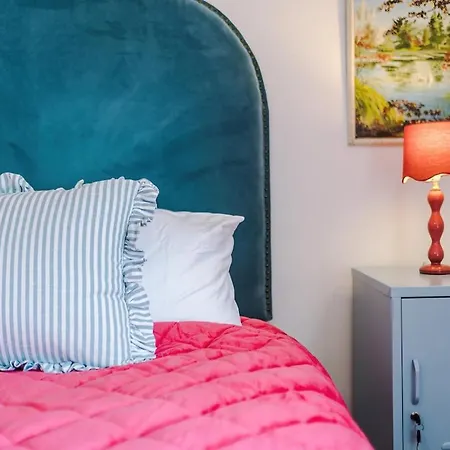 Springholm Family Retreat - Sleeps 10 *