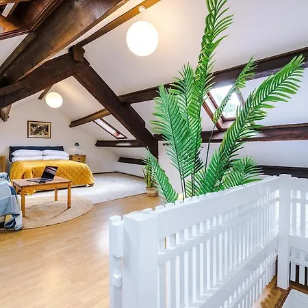 Springholm Family Retreat - Sleeps 10 Tatil Evi *