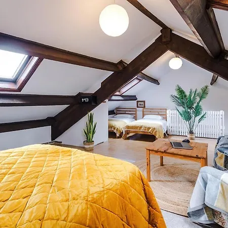 Springholm Family Retreat - Sleeps 10 Tatil Evi *