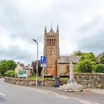 Springholm Family Retreat - Sleeps 10 *